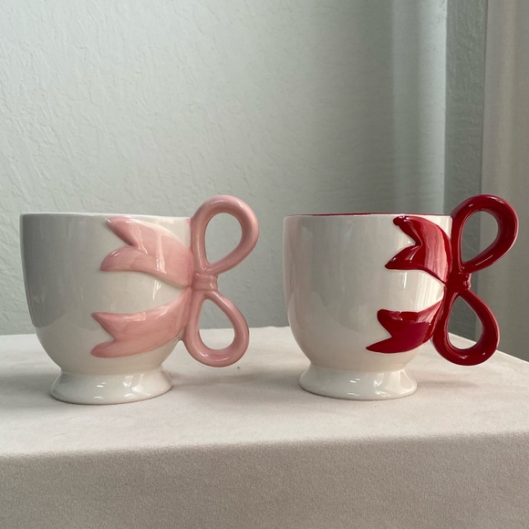 🎀 Bow Mugs | Christmas | Pink & Red | Set of 2 - Picture 6 of 9